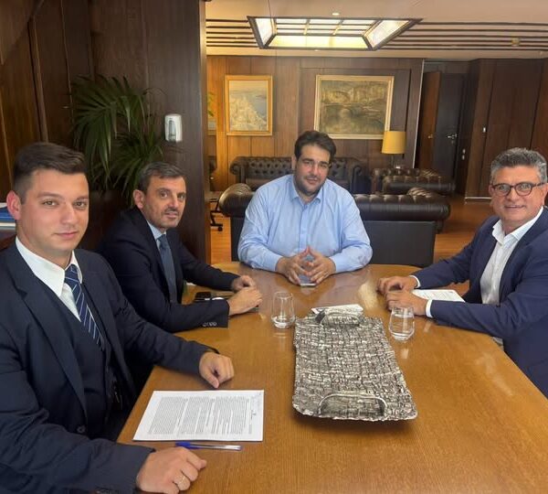 Ανδραβίδα-Κυλλήνη: Στο Υπουργείο Εσωτερικών τα έργα υποδομών και η στήριξη των πληγεισών περιοχών