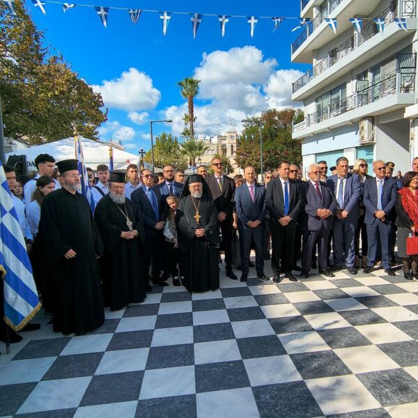 Με λαμπρότητα πραγματοποιήθηκαν οι εκδηλώσεις και η κεντρική παρέλαση της Αμαλιάδας για την Εθνική Επέτειο της 28ης Οκτωβρίου